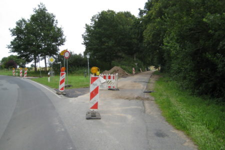 Asphaltierung des unteren Teils des Bierwegs