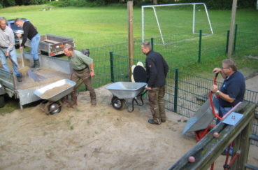 Shuttle-Verkehr Zum Sandbefüllen